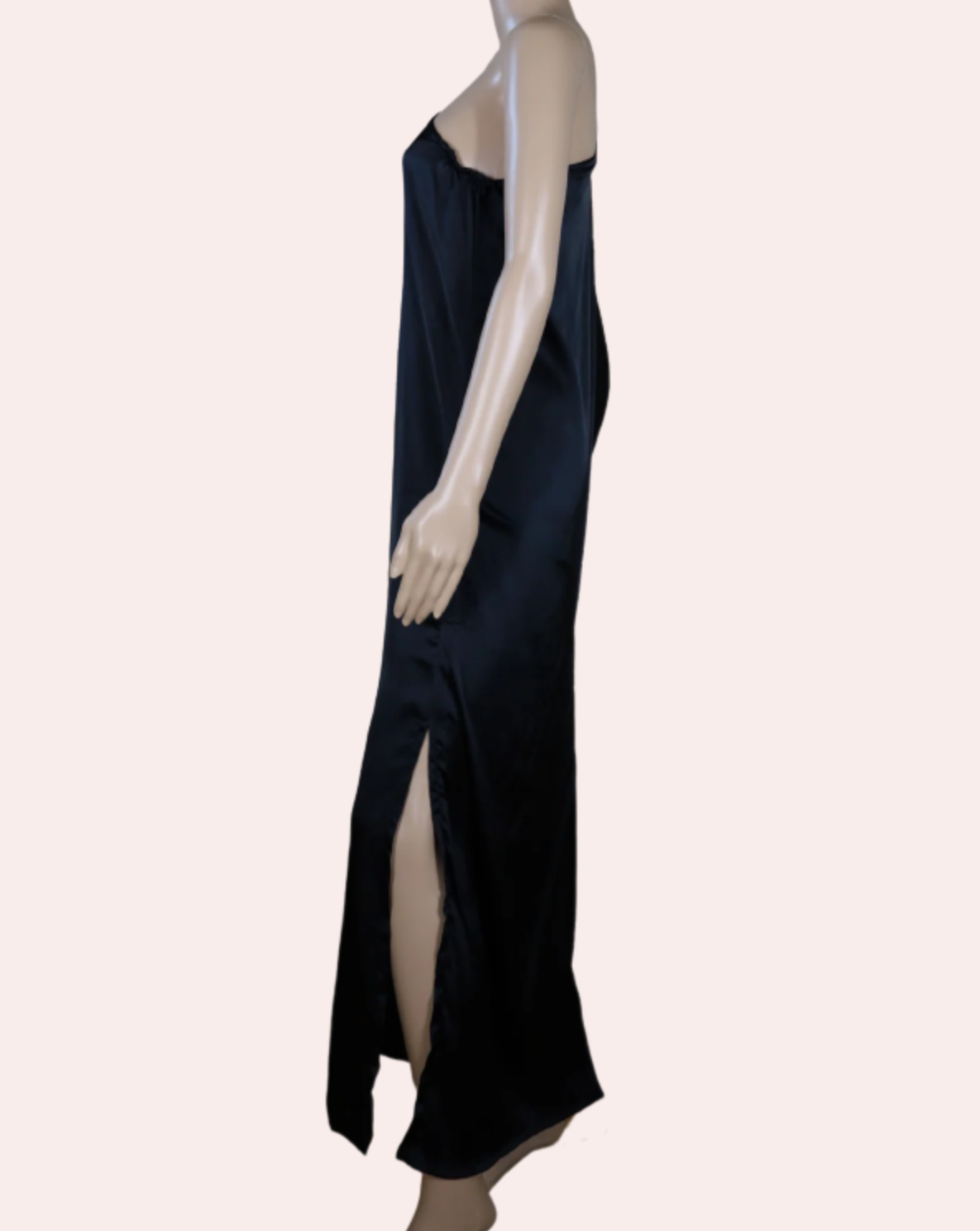 Side profile of N Faria Onyx Kaftan with soft movement and slit